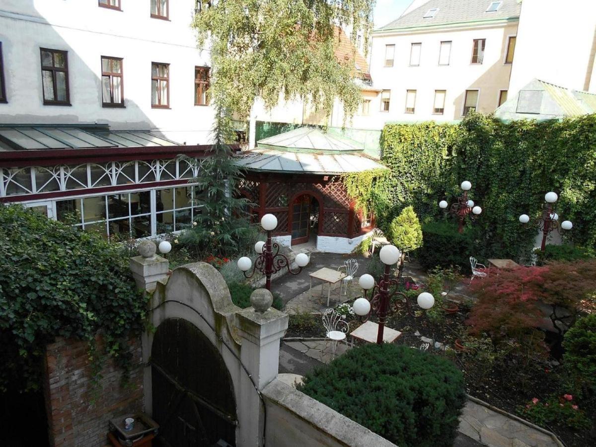 Hotel Viktoria فيينا المظهر الخارجي الصورة