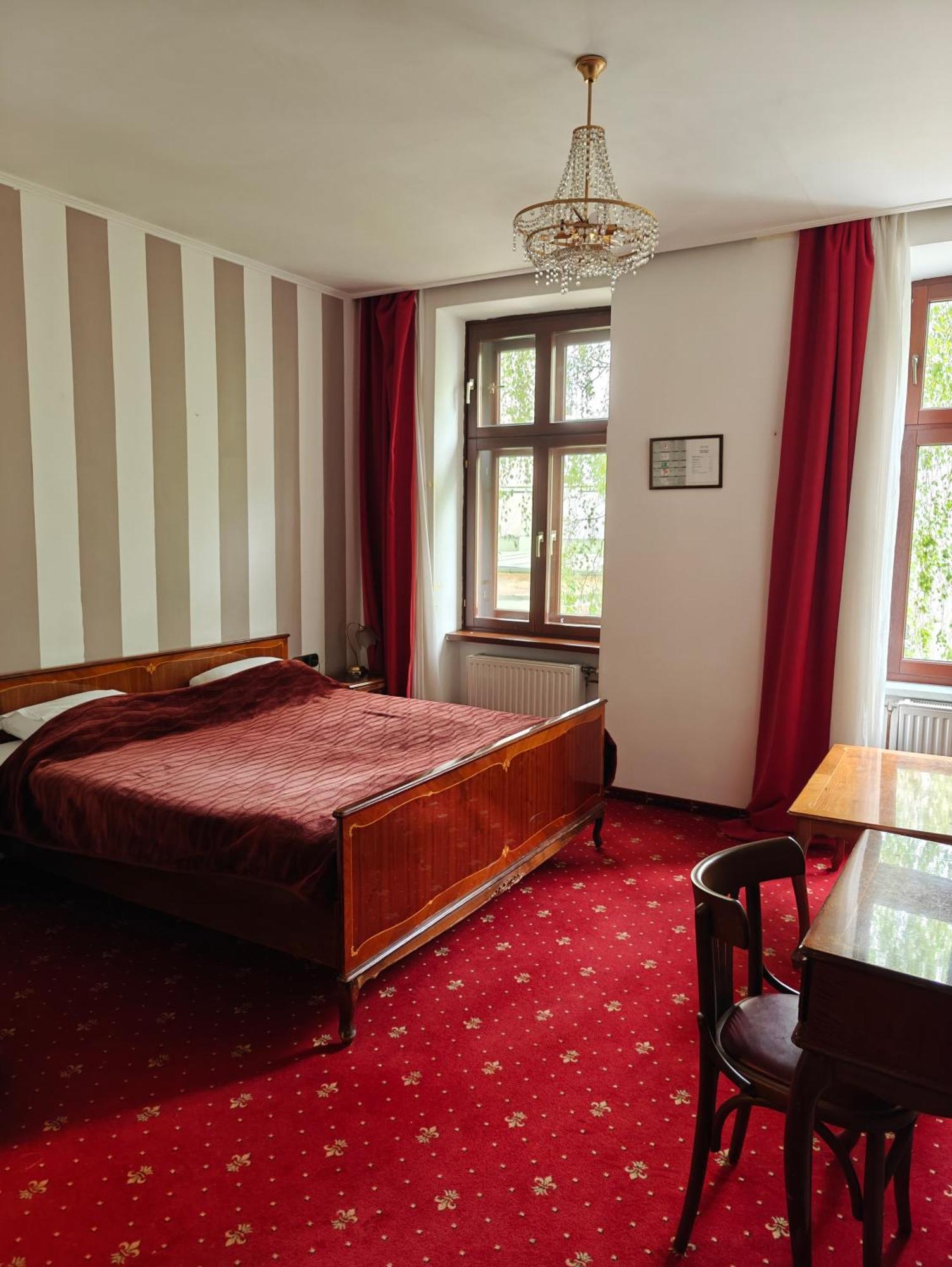 Hotel Viktoria فيينا المظهر الخارجي الصورة